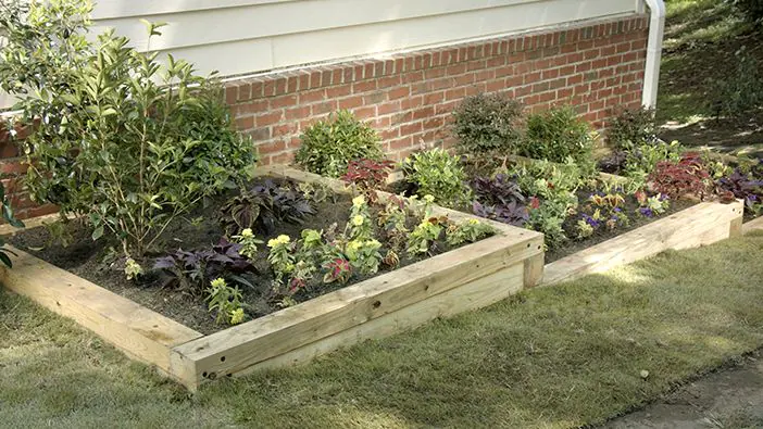 Build inclined flower beds